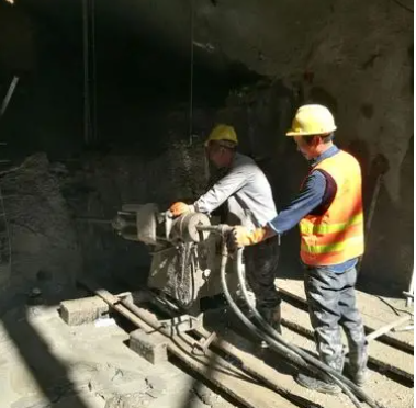 册亨水下抗分散灌浆料特点 水下不分散注浆料介绍